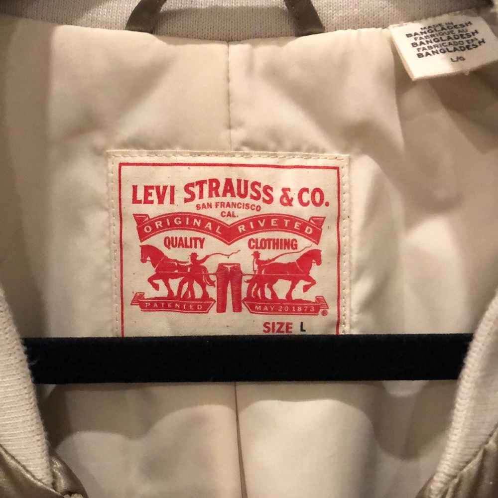 Stylish Padding Jacket - image 2